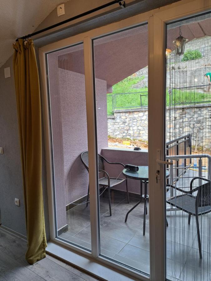 Papi Apartments Kruševo Buitenkant foto